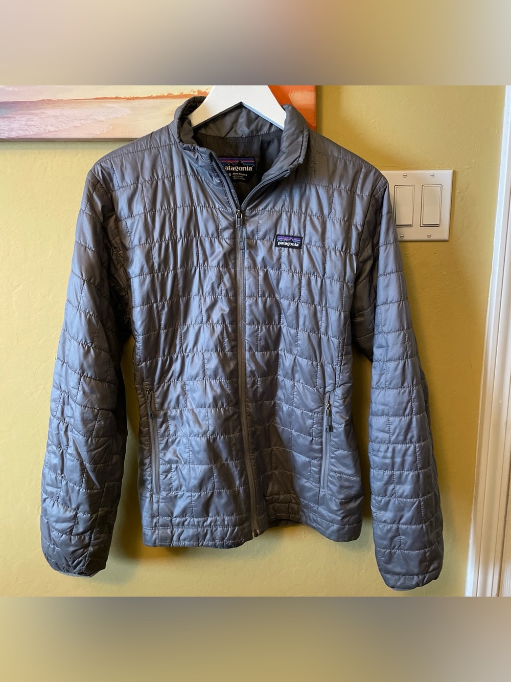 Patagonia Men’s Nano Puff Jacket Gray Size Small
